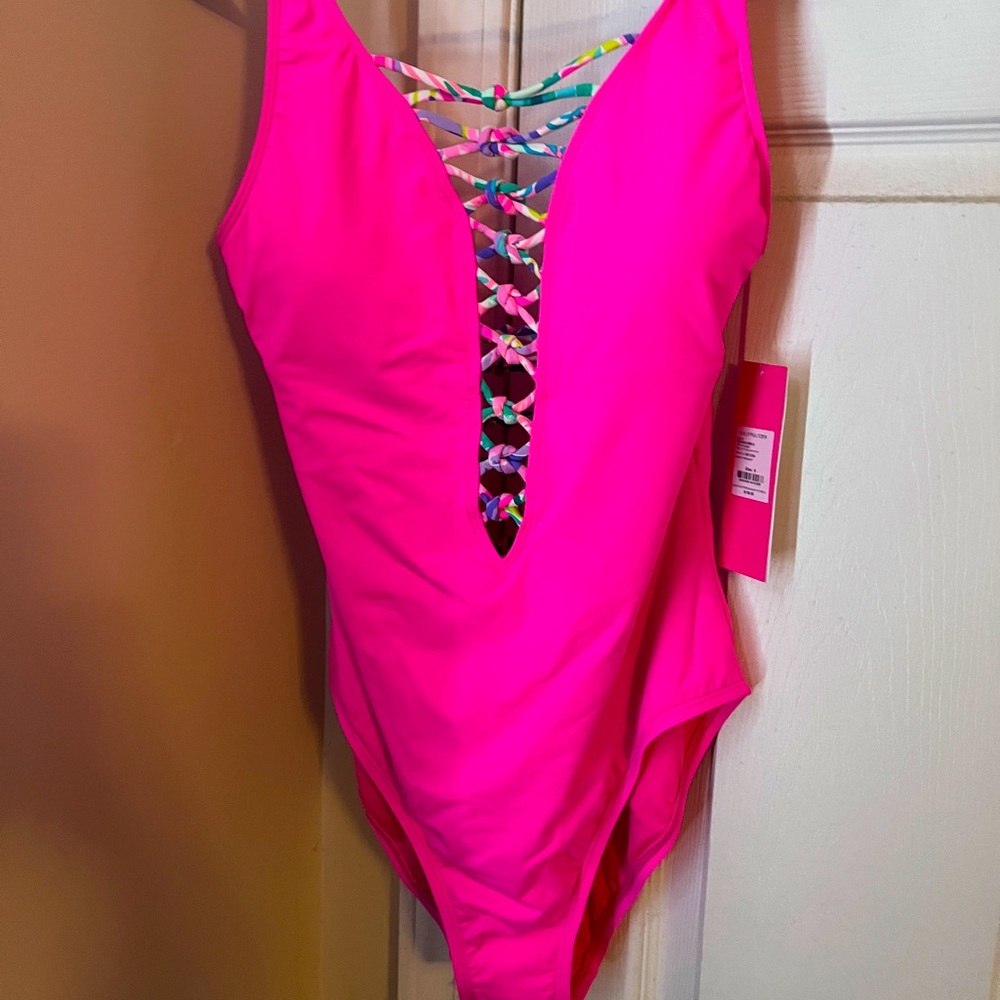 NEW Lilly Pulitzer swim pink Isle Lattice